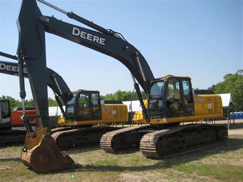 john deere 270d lc